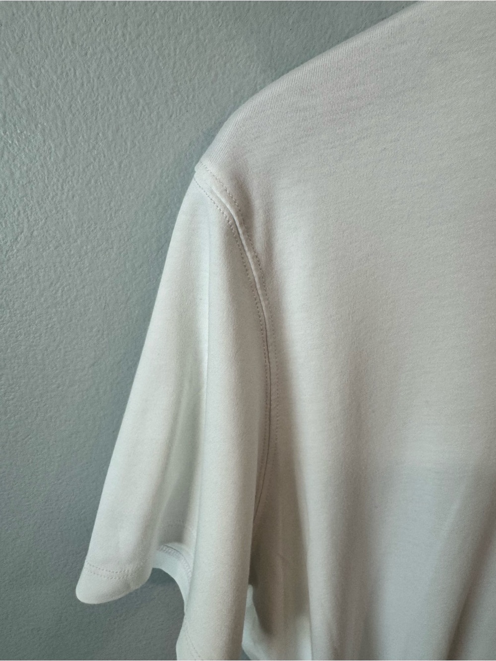 Robert Barakett Men's White Crew Neck Short Sleeve Tee Sz L - Picture 2 of 4